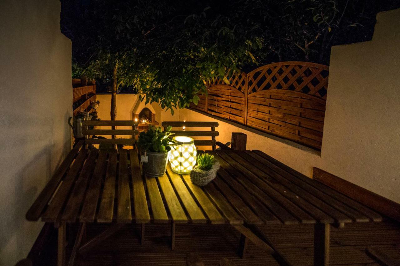 Apartments Terra บีโอกราดนาโมรู ภายนอก รูปภาพ
