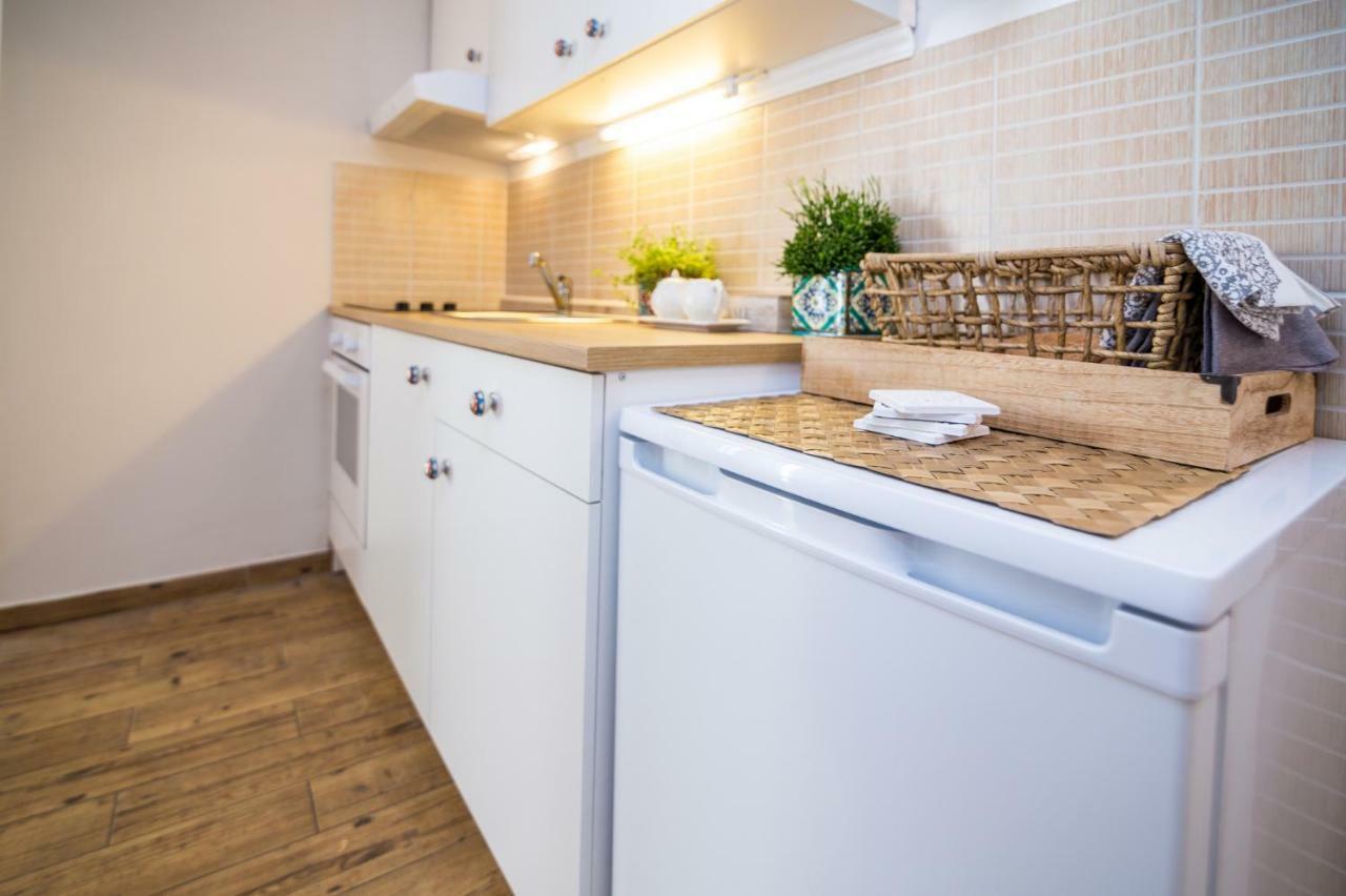 Apartments Terra บีโอกราดนาโมรู ภายนอก รูปภาพ