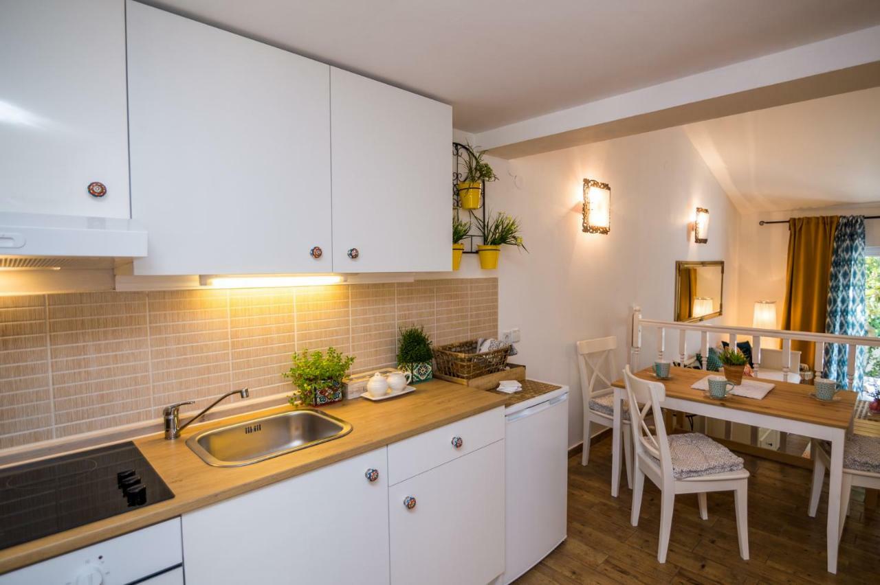 Apartments Terra บีโอกราดนาโมรู ภายนอก รูปภาพ
